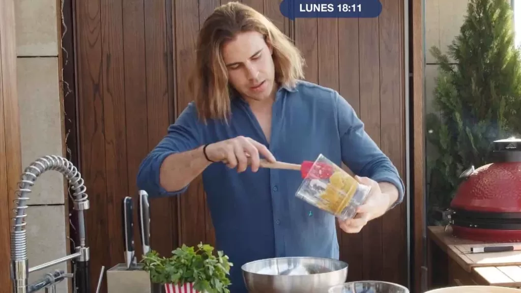 Daniel Sancho en su canal de cocina en YouTube