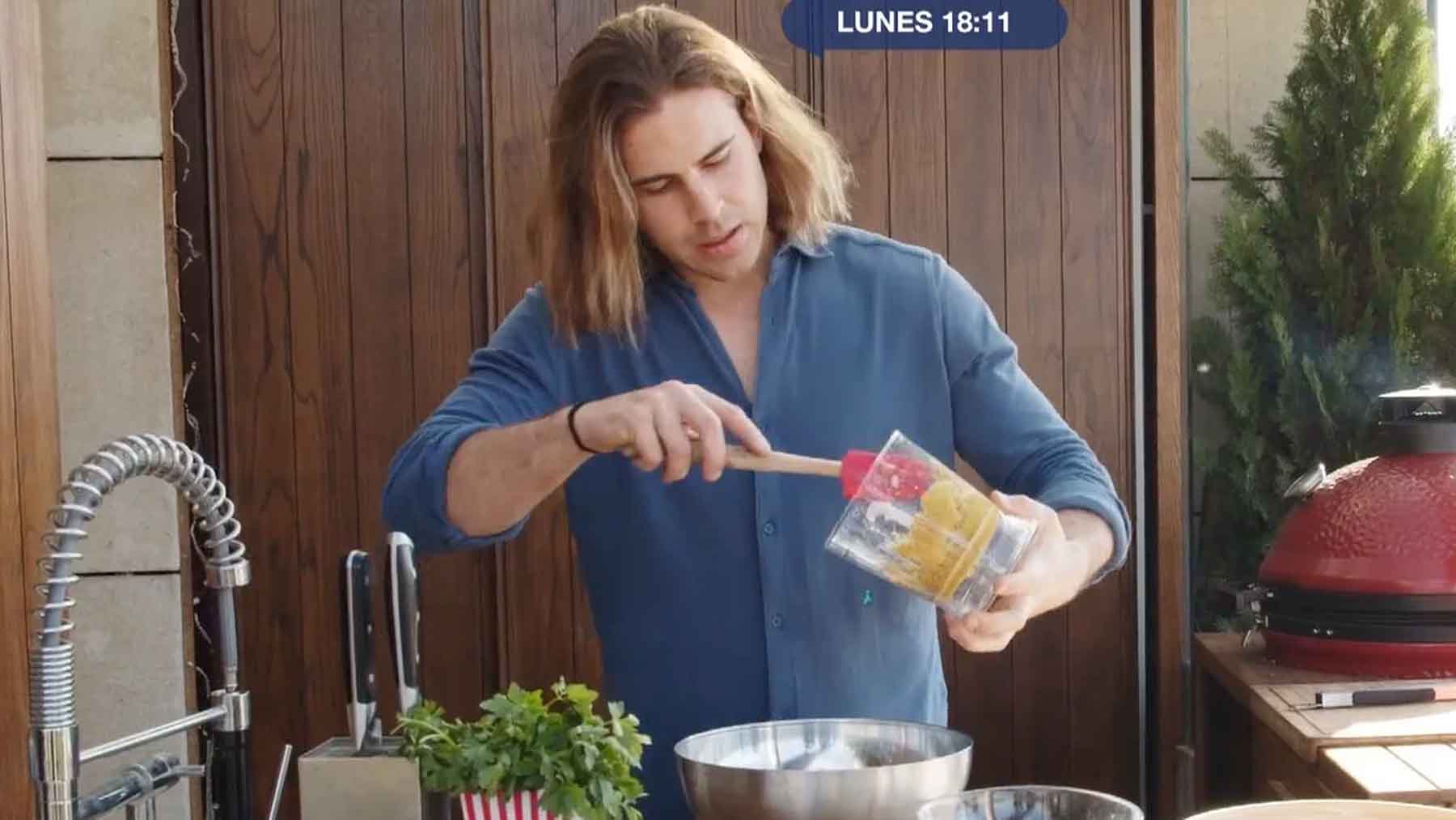 Daniel Sancho en su canal de cocina en YouTube