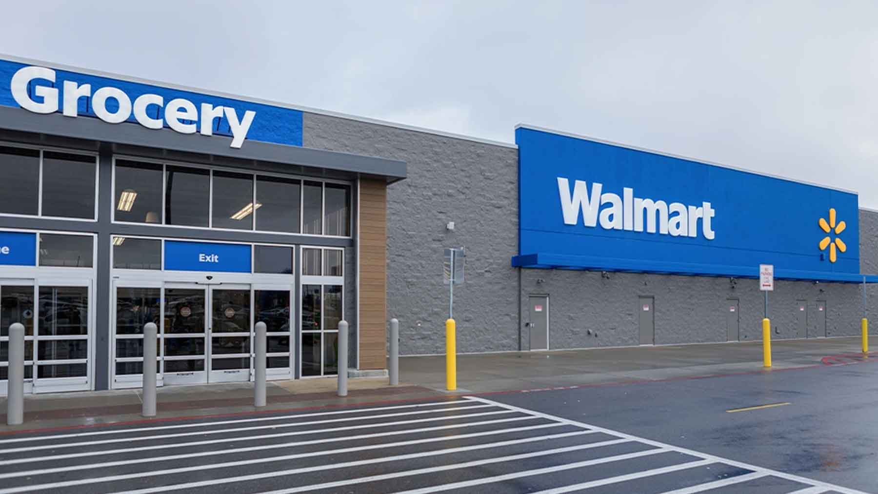 Imagen del exterior de una tienda Walmart (Walmart).